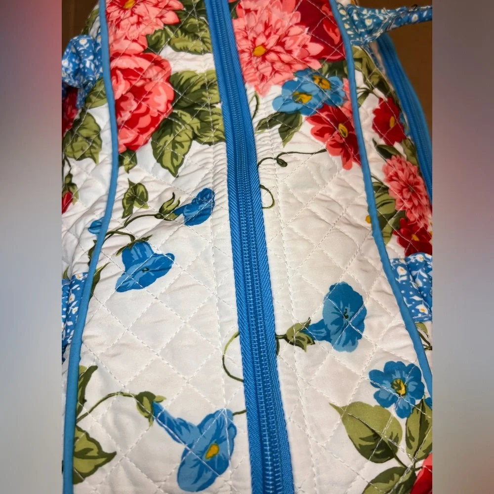 Quilted Floral Travel Bag by Pioneer Woman w/ Adjustable Shoulder Strap